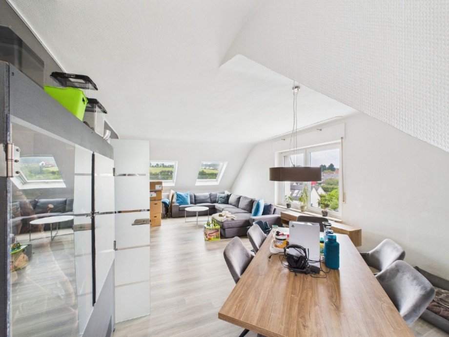 Wohnzimmer Dachgeschosswohnung Sprockh�vel