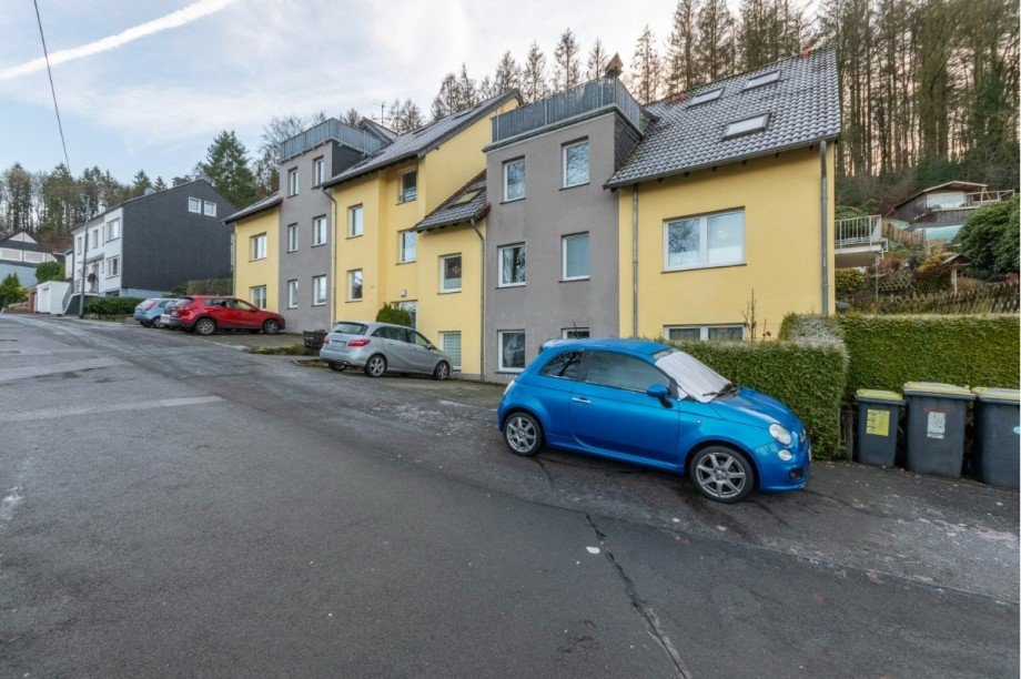 Hausansicht Dachgeschosswohnung Wuppertal