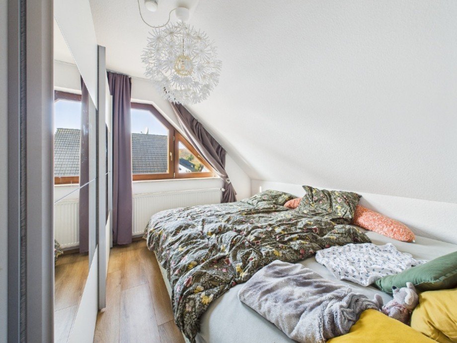 Schlafzimmer Dachgeschosswohnung Sprockh�vel