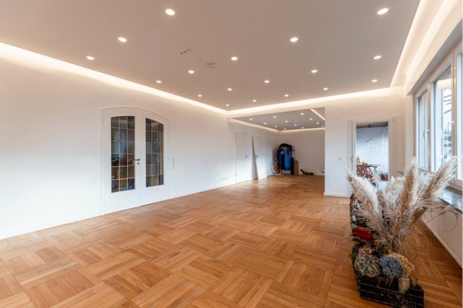 Wohnung 1. OG Mehrfamilienhaus Sprockh�vel