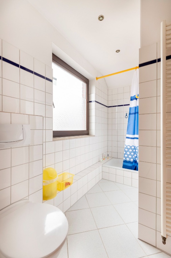 Badezimmer Dachstudio Reihenendhaus Wuppertal