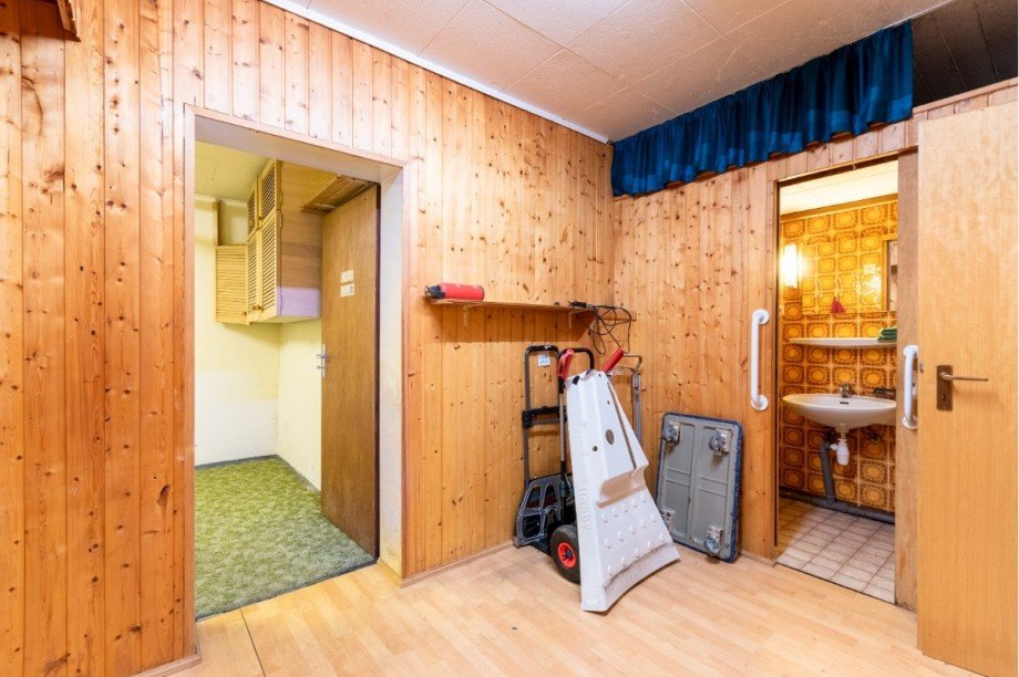 Flur Keller Bungalow Remscheid