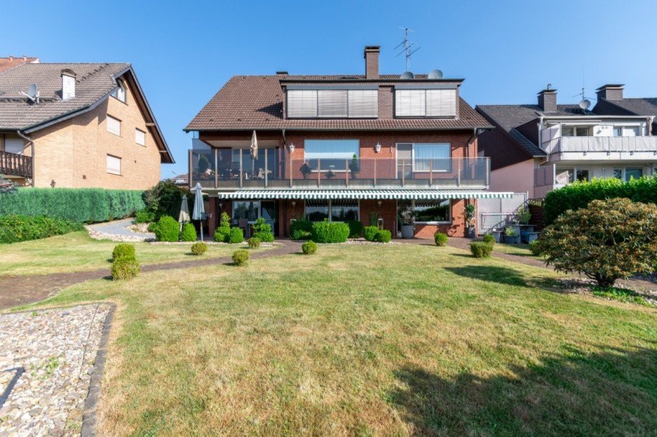Hausansicht Gartenseite Erdgeschosswohnung Sprockh�vel
