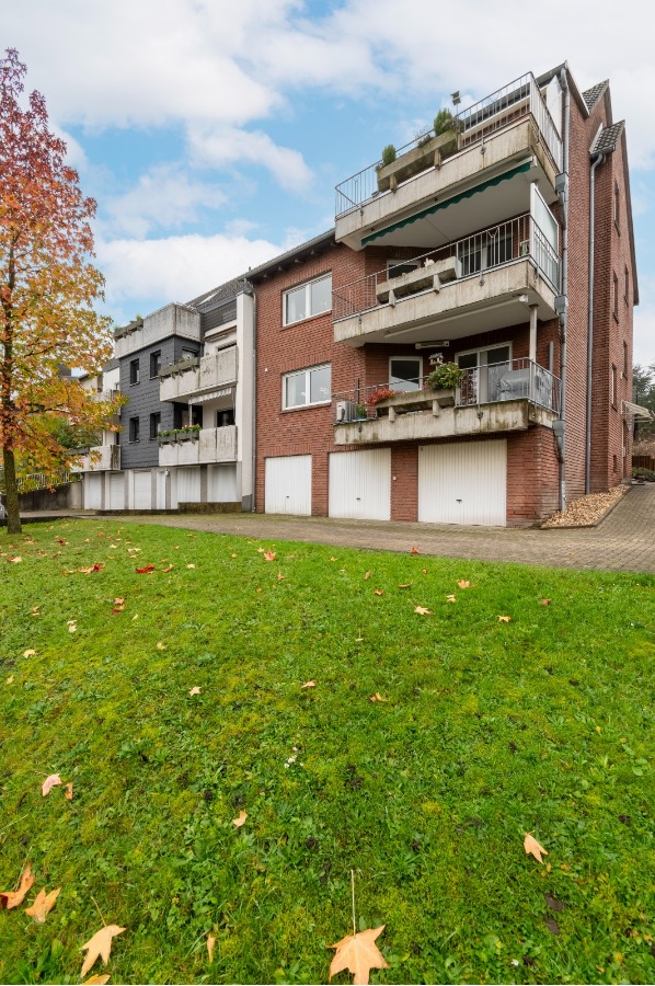 Hausansicht Maisonettewohnung Witten