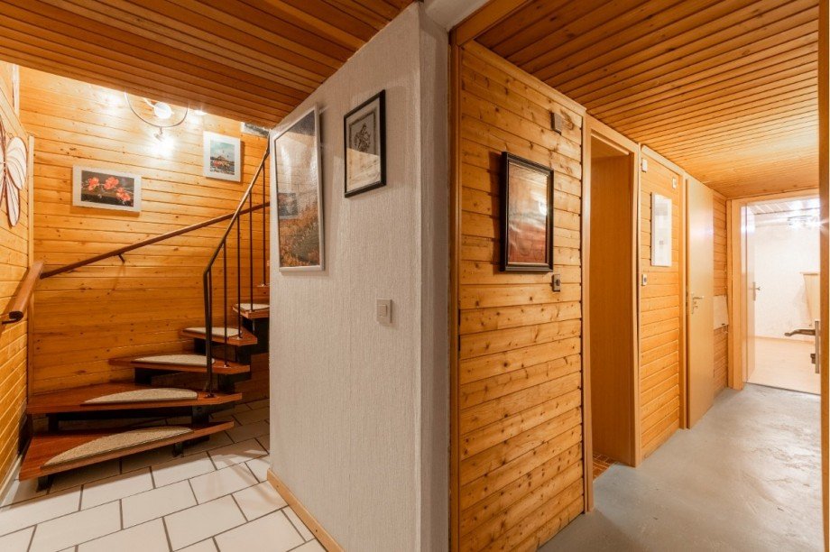 Flur Keller Doppelhaush�lfte Witten