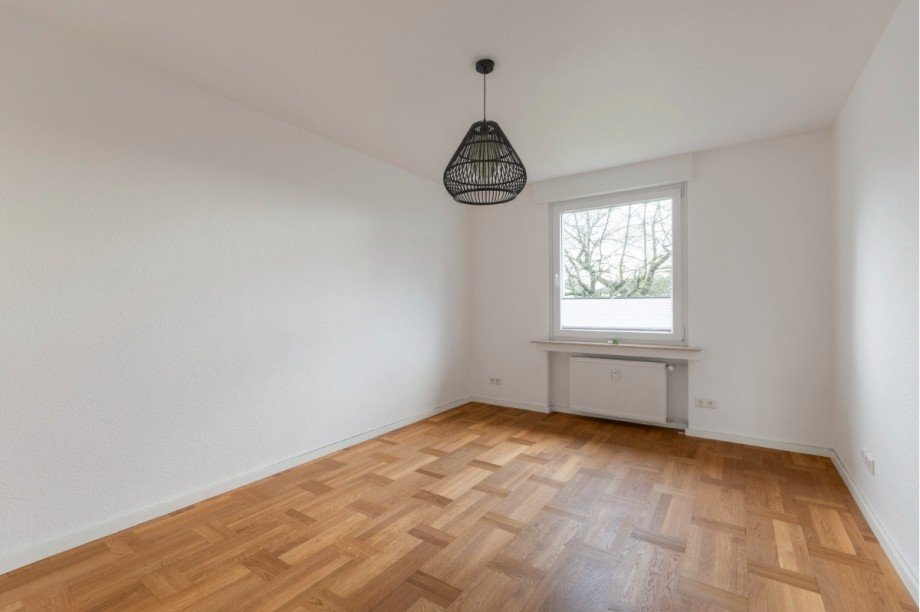 Wohnung 1. OG Mehrfamilienhaus Sprockh�vel