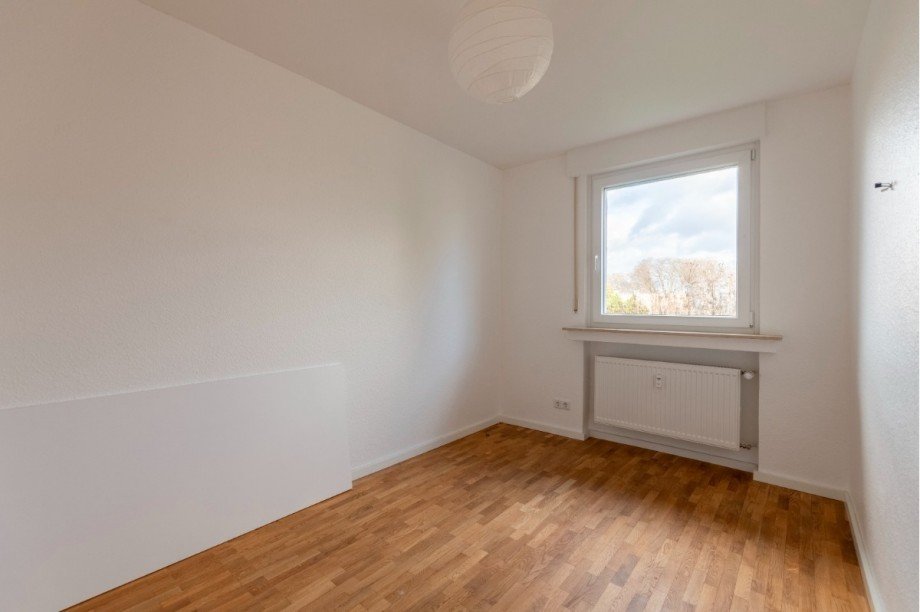 Wohnung 1. OG Mehrfamilienhaus Sprockh�vel