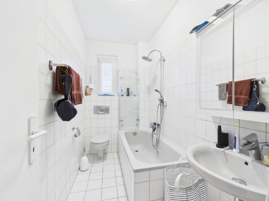 Badezimmer OG Mehrfamilienhaus Wuppertal