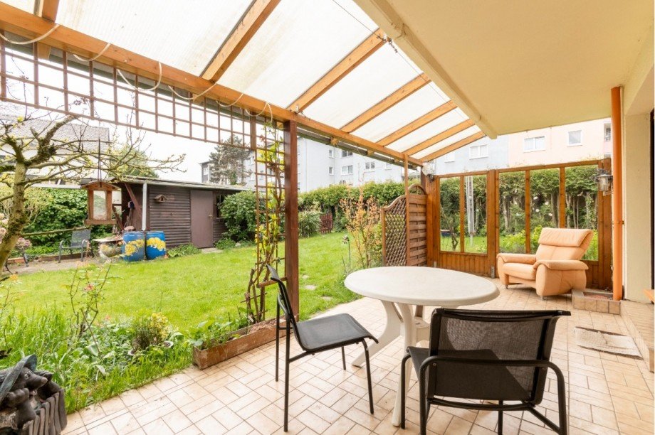 Terrasse Doppelhaush�lfte Witten