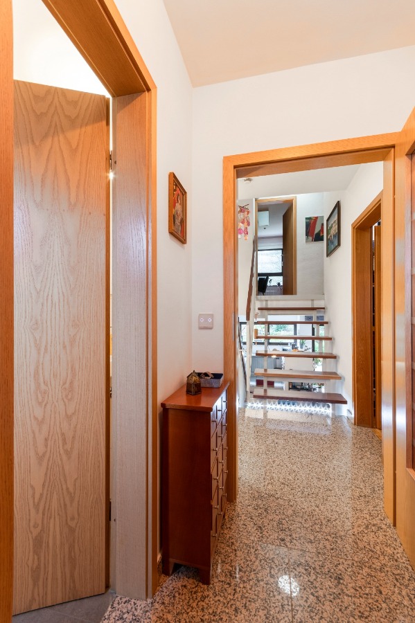 Diele Erdgeschosswohnung M�lheim
