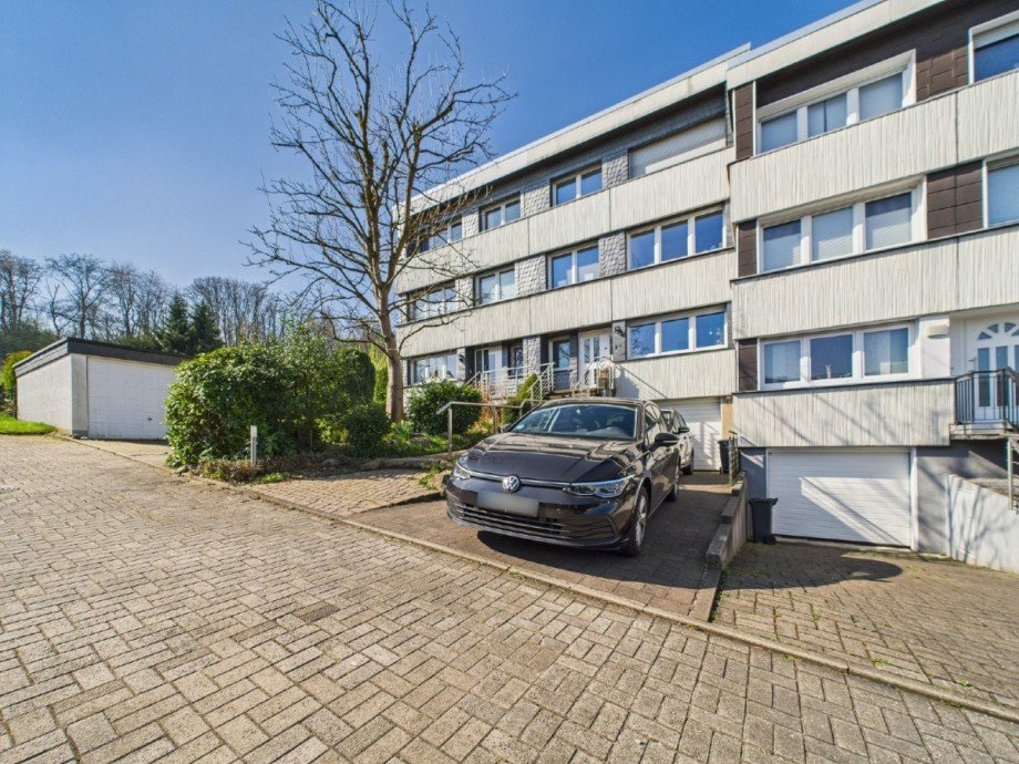 Hausansicht Reihenhaus Sprockh�vel