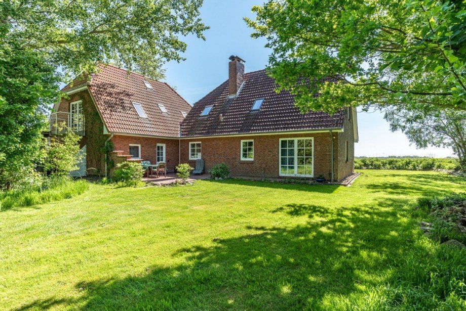 Hausansicht Einfamilienhaus Emmesb�ll-Horsb�ll
