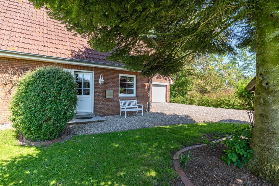 Hausansicht Einfamilienhaus Emmesb�ll-Horsb�ll