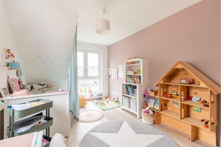 Kinderzimmer I Doppelhaush�lfte Sprockh�vel