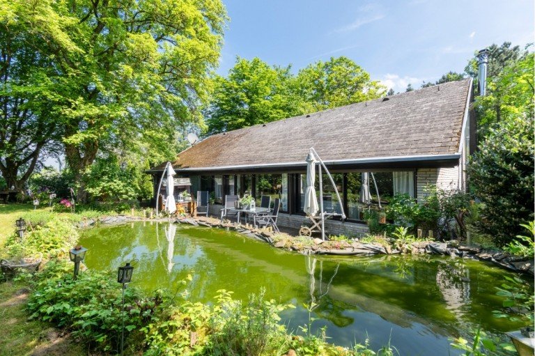 Hausansicht Sprockh�vel Bungalow Gepflegter Bungalow in wundersch�ner Lage von Sprockh�vel