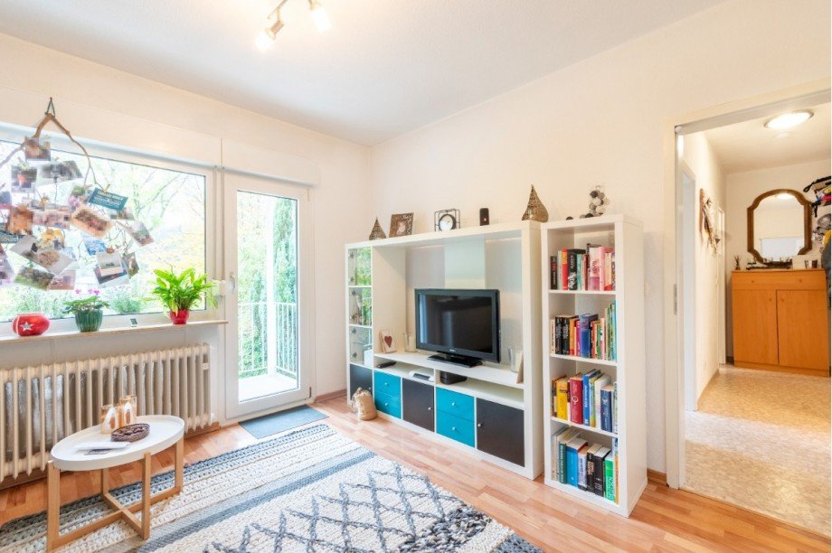 Wohnzimmer EG Mehrfamilienhaus Sprockh�vel