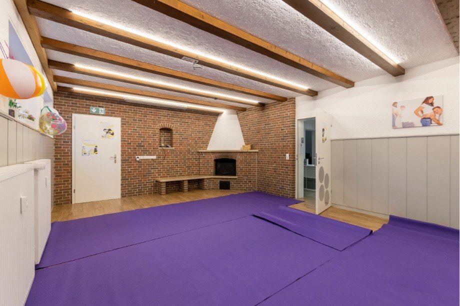 Praxis/B�ro UG Mehrfamilienhaus Sprockh�vel
