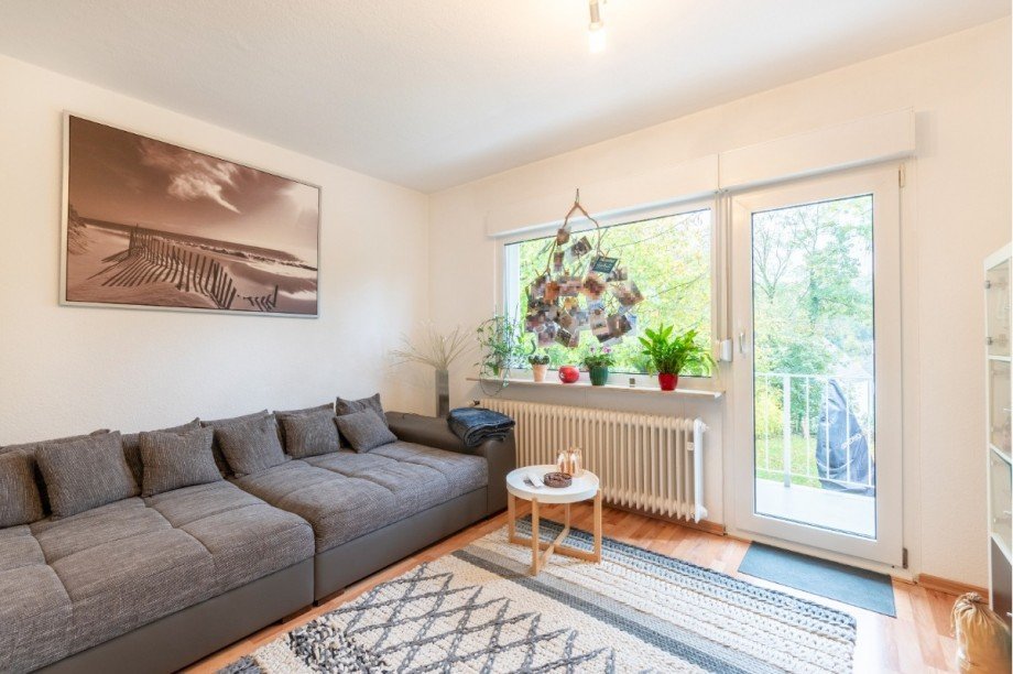Wohnzimmer EG Mehrfamilienhaus Sprockh�vel
