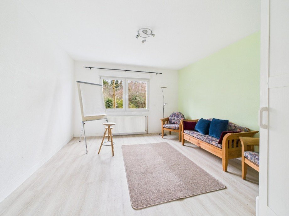 Wohnzimmer EG Mehrfamilienhaus Wuppertal